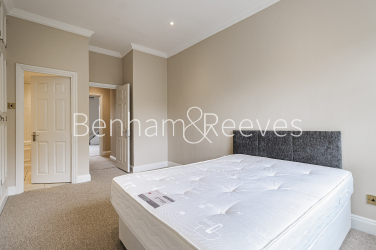 3  bedrooms flat to rent in St. George's Square, Pimlico, SW1V-image 24