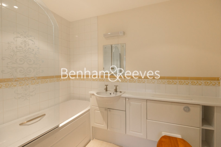 2 bedrooms flat to rent in Royal Westminster Lodge, Victoria, SW1P-image 4