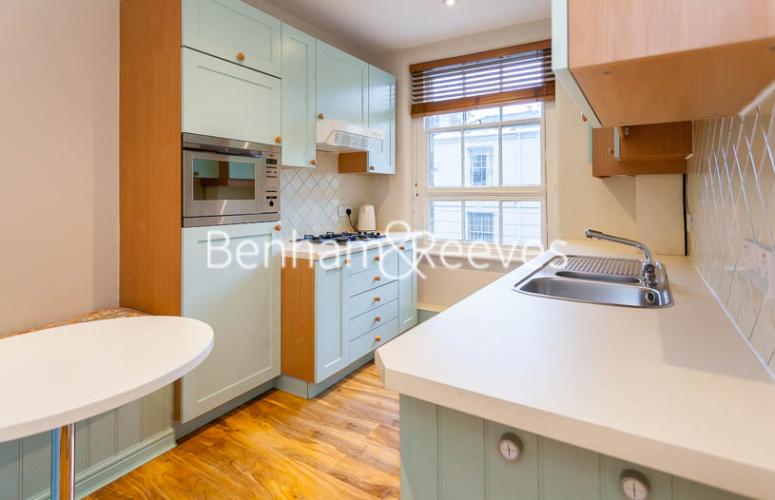 1 bedroom flat to rent in The Marlborough, Walton Street, SW3-image 2