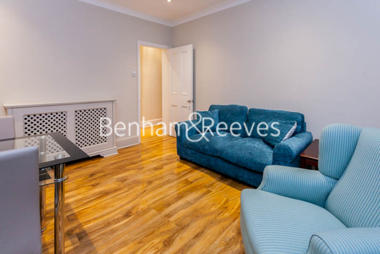 1 bedroom flat to rent in The Marlborough, Walton Street, SW3-image 8