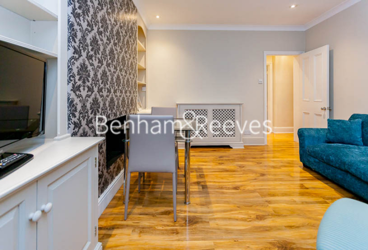 1 bedroom flat to rent in The Marlborough, Walton Street, SW3-image 10