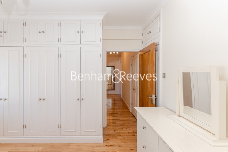 2 bedrooms flat to rent in St Georges Court Brompton Road SW3-image 14
