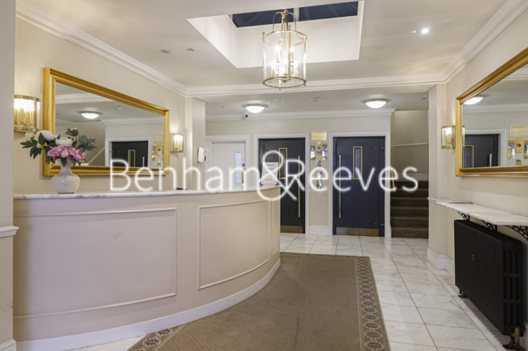 2  bedrooms flat to rent in St. George’s Court, South Kensington, SW3-image 7