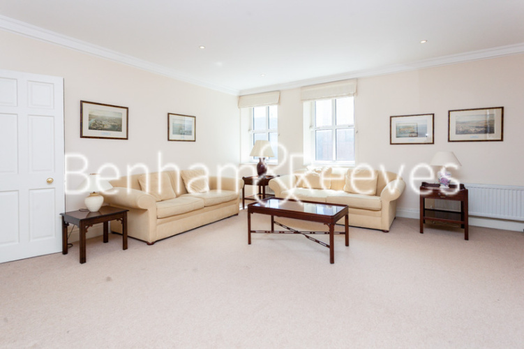 2  bedrooms flat to rent in Jermyn Street, Mayfair, SW1-image 3