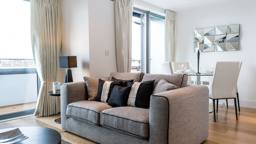 1 bedroom flat to rent in Portobello Square, Notting Hill, W10-image 1