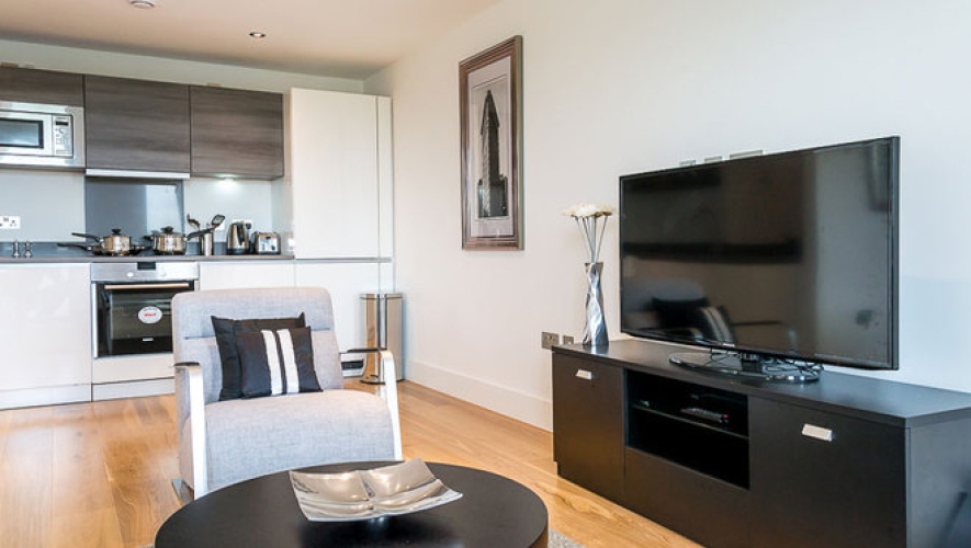 1 bedroom flat to rent in Portobello Square, Notting Hill, W10-image 3