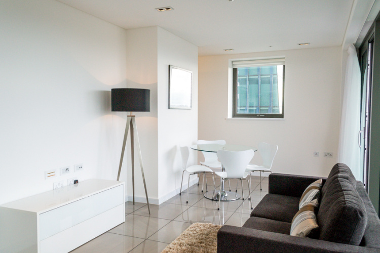 2  bedrooms flat to rent in Brock Street, King's Cross, NW1-image 2