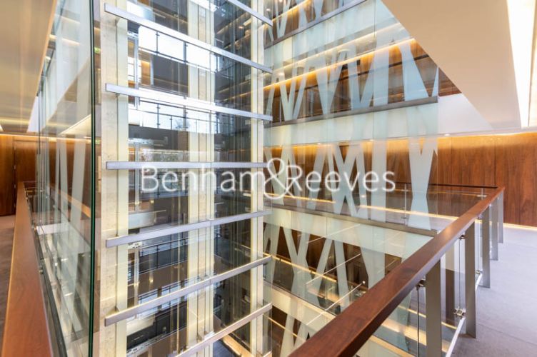 3  bedrooms flat to rent in Atrium Apartments, St Johns Wood, NW8-image 5