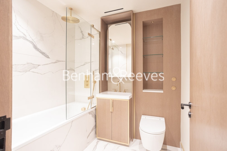 Studio flat to rent in Soho, Fitzrovia, W1F-image 4