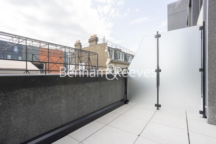 Studio flat to rent in Soho, Fitzrovia, W1F-image 5