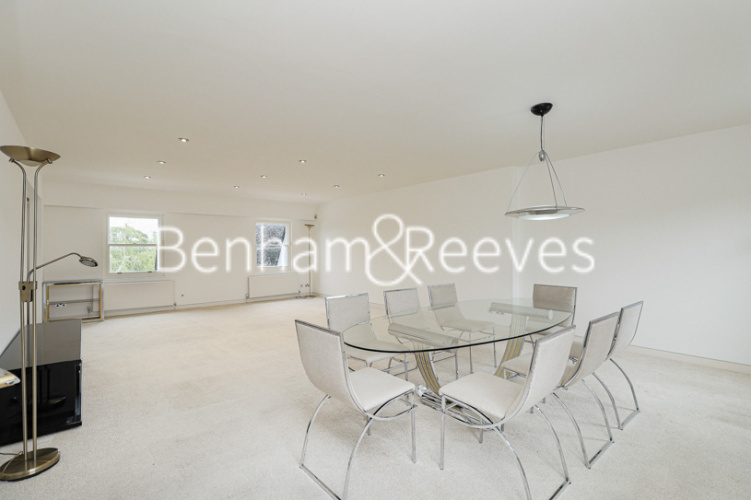 3  bedrooms flat to rent in Clarence Terrace, Regent’s Park,  NW1-image 2