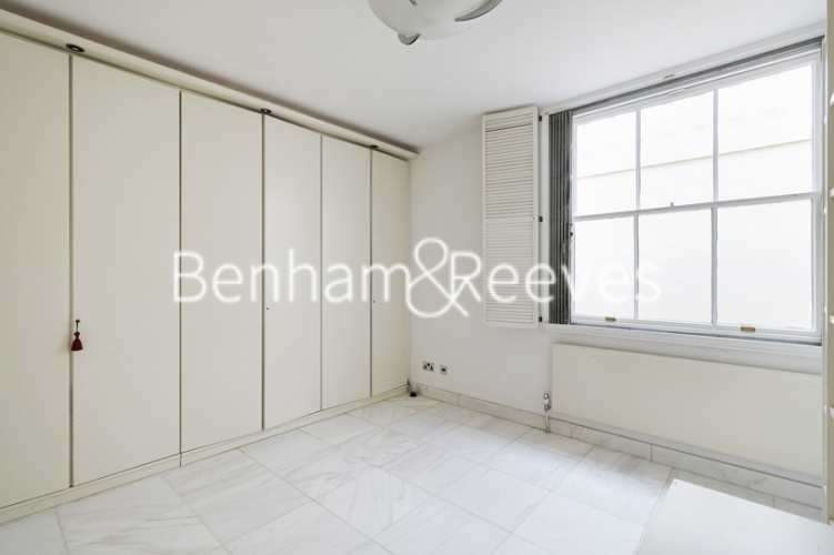 3  bedrooms flat to rent in Clarence Terrace, Regent’s Park,  NW1-image 9