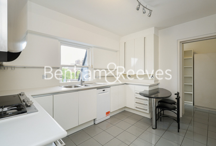 3  bedrooms flat to rent in Clarence Terrace, Regent’s Park,  NW1-image 17