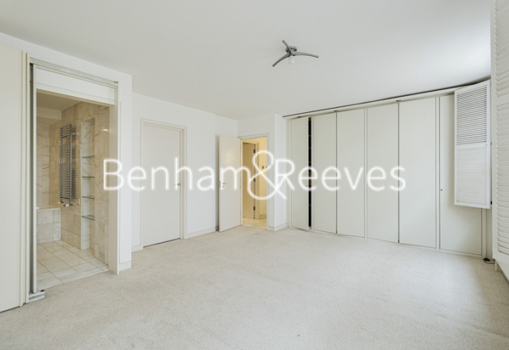 3  bedrooms flat to rent in Clarence Terrace, Regent’s Park,  NW1-image 24
