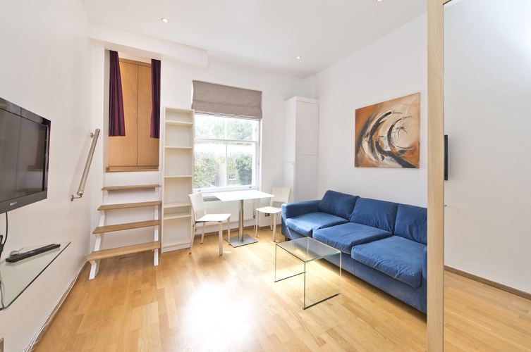 1 bedroom flat to rent in St Stephens Gardens, Lancaster Gate, W2-image 1