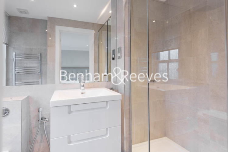 2  bedrooms flat to rent in South End Row, Kensington, W8-image 4