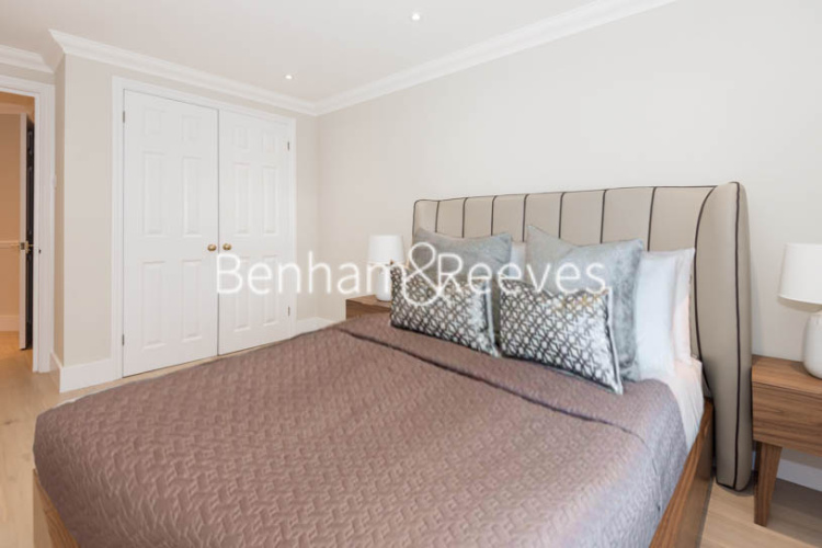 2  bedrooms flat to rent in South End Row, Kensington, W8-image 10