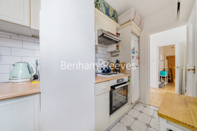 2  bedrooms flat to rent in Queen's Gate, South Kensington, SW7-image 7