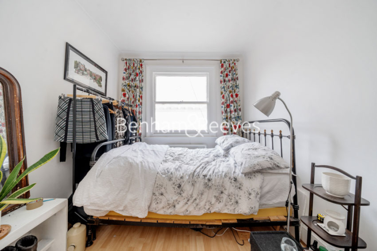 2  bedrooms flat to rent in Queen's Gate, South Kensington, SW7-image 8