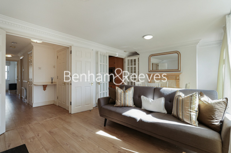 2 bedrooms flat to rent in South End Row, Kensington, W8-image 6