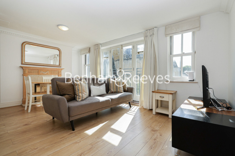 2 bedrooms flat to rent in South End Row, Kensington, W8-image 11