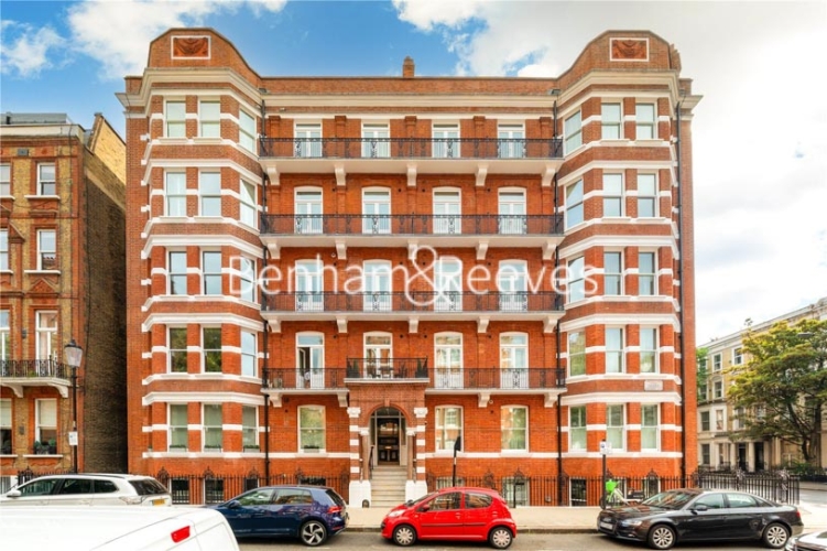 3 bedrooms flat to rent in Nevern Square, Kensington, SW5-image 7