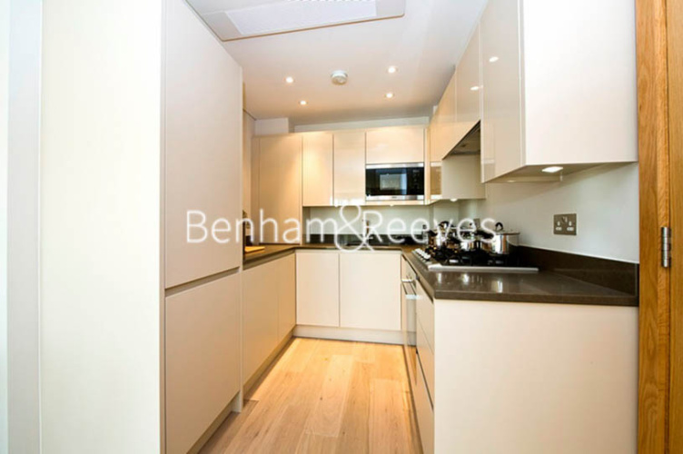 1  bedroom flat to rent in Kensington Church Street, Kensington, W8-image 2