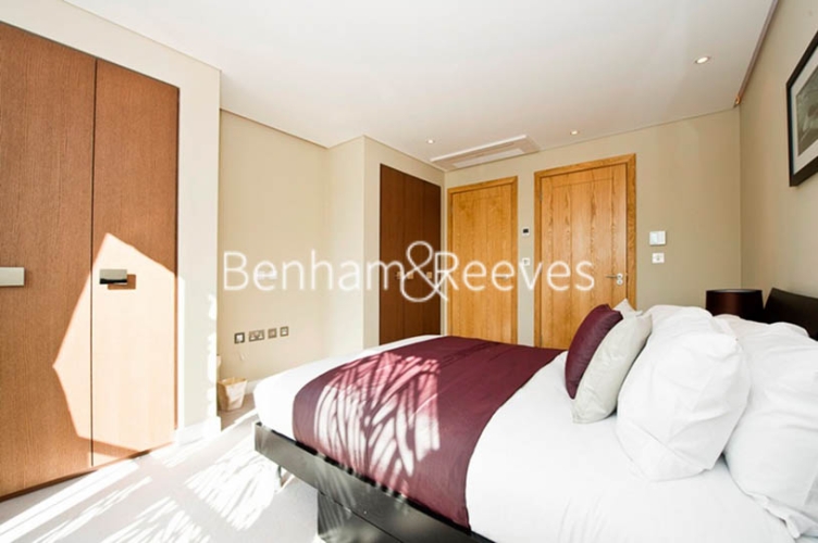 1 bedroom flat to rent in Kensington Church Street, Kensington, W8-image 5