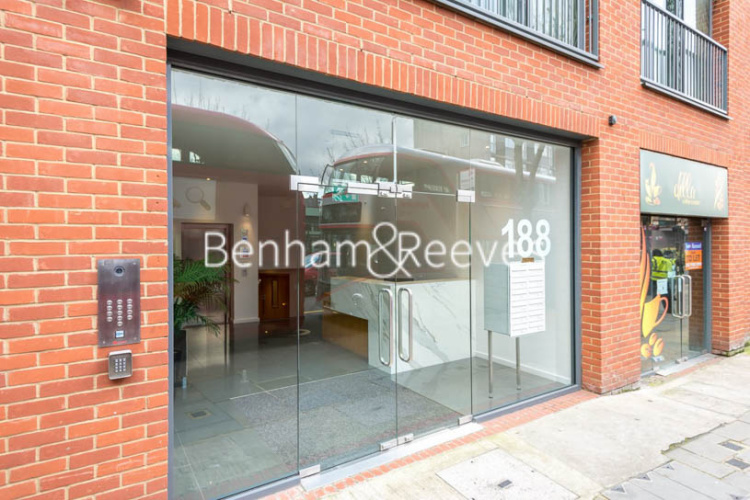 1 bedroom flat to rent in Kensington Church Street, Kensington, W8-image 7