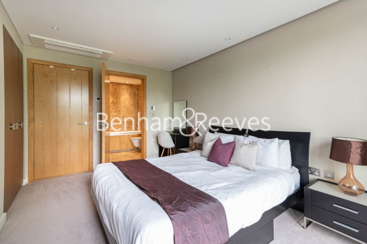 1  bedroom flat to rent in Kensington Church Street, Kensington, W8-image 8