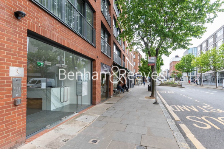 1 bedroom flat to rent in Kensington Church Street, Kensington, W8-image 10