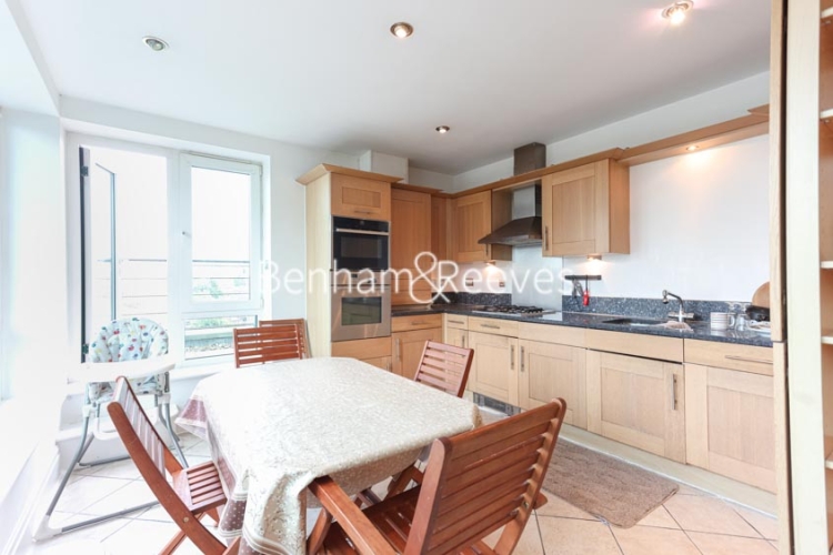 3 bedrooms flat to rent in Beckford Close, Kensington, W14-image 20