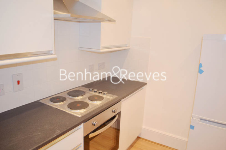 1  bedroom flat to rent in Earls Court Road, Kensington, SW5-image 2