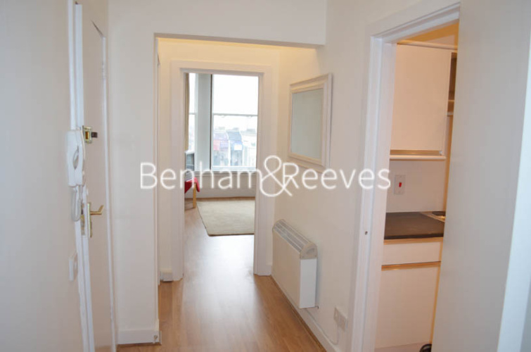1  bedroom flat to rent in Earls Court Road, Kensington, SW5-image 4