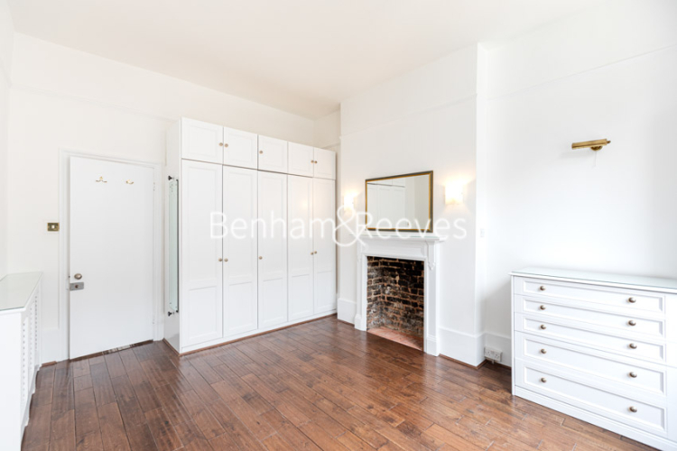 2 bedrooms flat to rent in Cornwall Gardens, Kensington, SW7-image 8