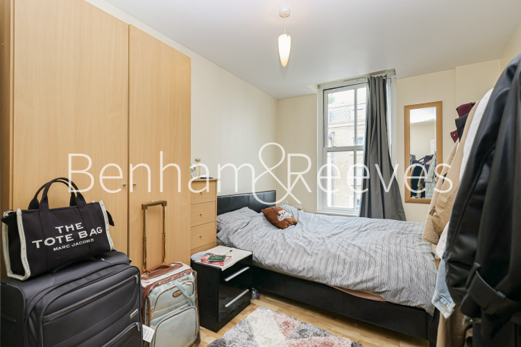 1  bedroom flat to rent in Earls Court Road, Earls Court, SW5-image 7