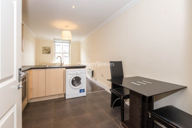 2  bedrooms flat to rent in Earl's Court Road, Earl's Court, SW5-image 3
