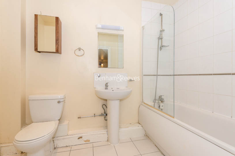 2  bedrooms flat to rent in Earl's Court Road, Earl's Court, SW5-image 5