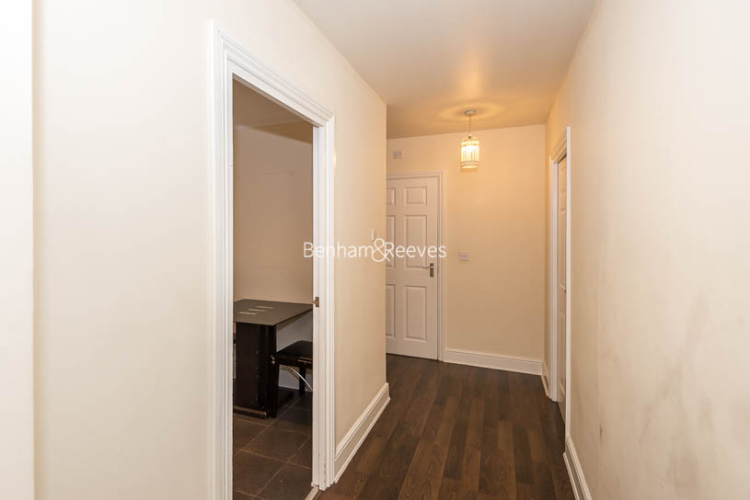 2 bedrooms flat to rent in Earl's Court Road, Earl's Court, SW5-image 11