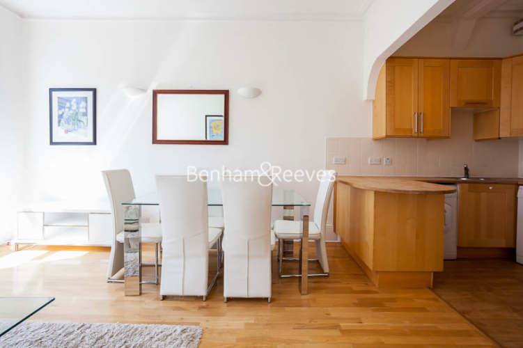2  bedrooms flat to rent in Southwell Gardens, Gloucester Road, SW7-image 3