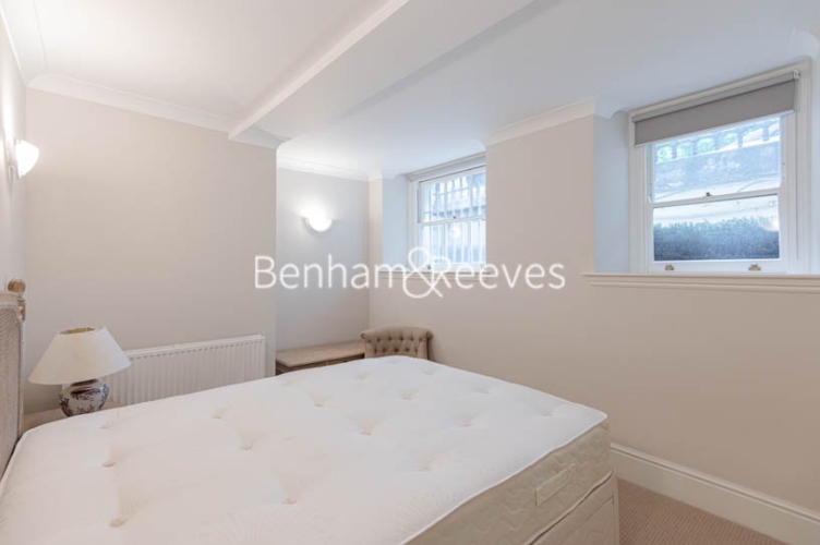 1 bedroom flat to rent in Kensington Square, Kensington, W8-image 9