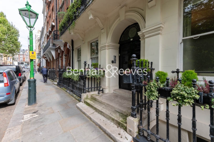 1 bedroom flat to rent in Kensington Square, Kensington, W8-image 12