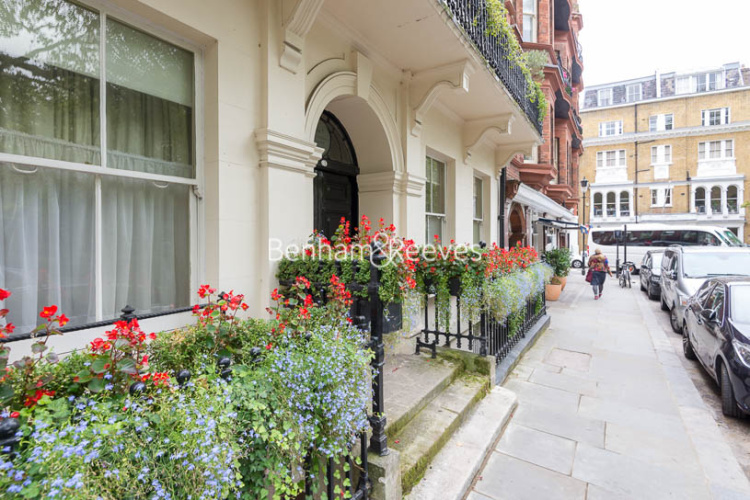 2  bedrooms flat to rent in Kensington Square, Kensington, W8-image 5