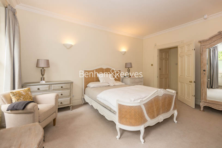 2  bedrooms flat to rent in Kensington Square, Kensington, W8-image 8