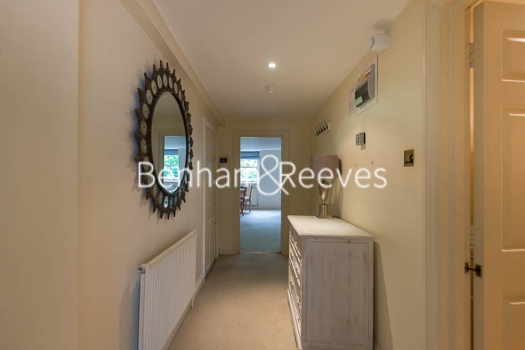 1 bedroom flat to rent in Kensington Square, Kensington, W8-image 8