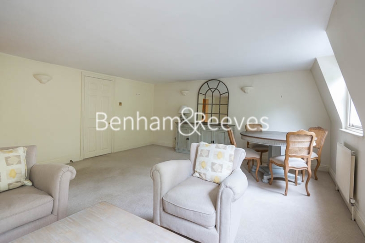 1 bedroom flat to rent in Kensington Square, Kensington, W8-image 9