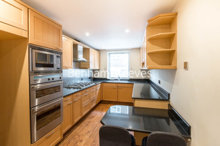 4 bedrooms flat to rent in Hyde Park Gate, Kensington, SW7-image 2