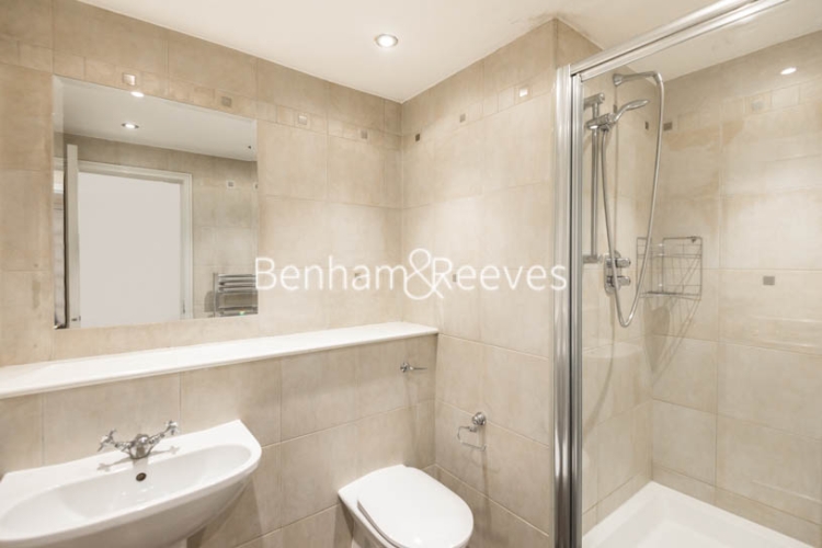 4 bedrooms flat to rent in Hyde Park Gate, Kensington, SW7-image 14