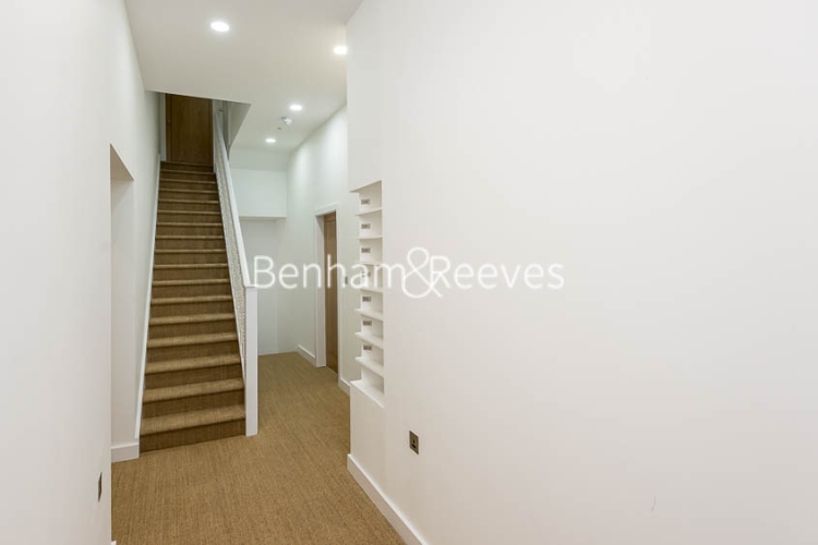1 bedroom flat to rent in Earlington Court, Earls Court, SW5-image 8