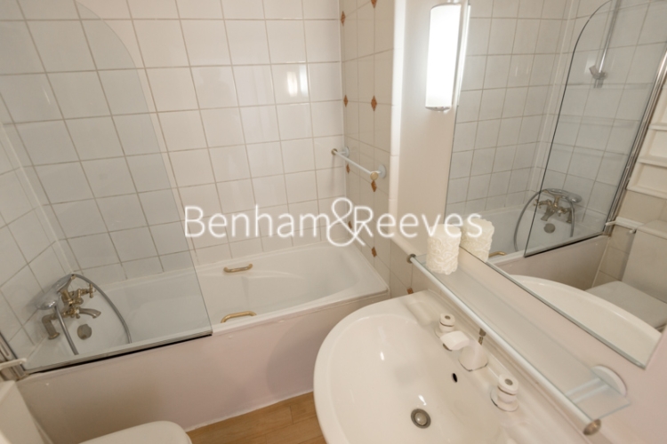 2 bedrooms flat to rent in Lexham Gardens, Kensington, W8-image 5